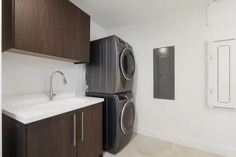 475 E Royal Palm Road Boca Raton FL 33432
