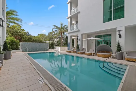 475 E Royal Palm Road Boca Raton FL 33432