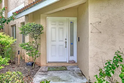 23140 Island View Boca Raton FL 33433