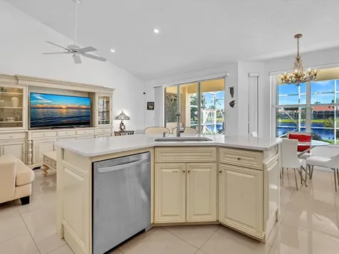 7685 Dorchester Road Boynton Beach FL 33472