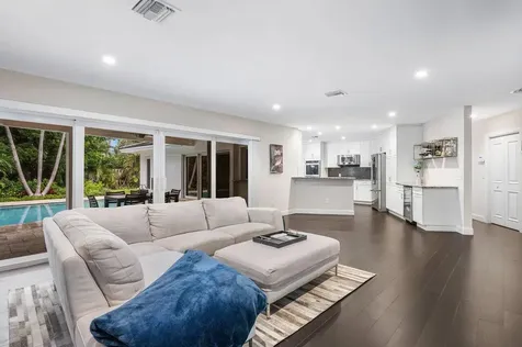 2401 Banyan Road Boca Raton FL 33432