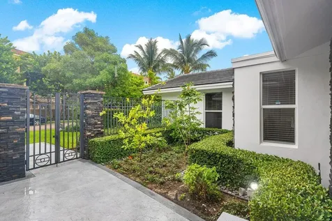 2401 Banyan Road Boca Raton FL 33432