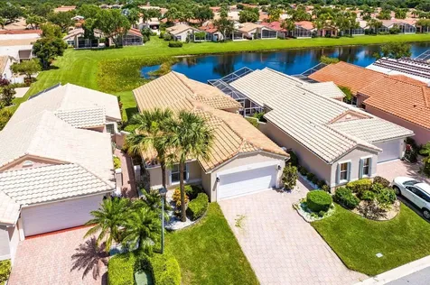 5153 Pelican Cove Drive Boynton Beach FL 33437