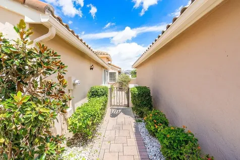 5153 Pelican Cove Drive Boynton Beach FL 33437