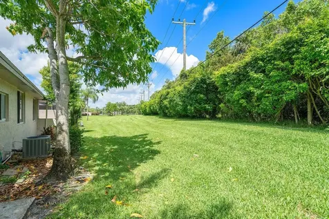 9859 Boca Gardens Circle Boca Raton FL 33496