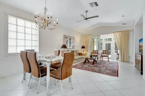 8223 Bellafiore Way Boynton Beach FL 33472