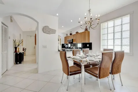 8223 Bellafiore Way Boynton Beach FL 33472