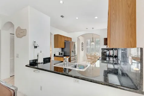 8223 Bellafiore Way Boynton Beach FL 33472