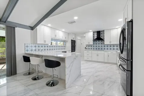 28 Woods Lane Boynton Beach FL 33436
