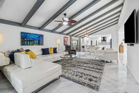 28 Woods Lane Boynton Beach FL 33436