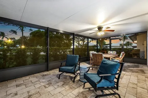 28 Woods Lane Boynton Beach FL 33436