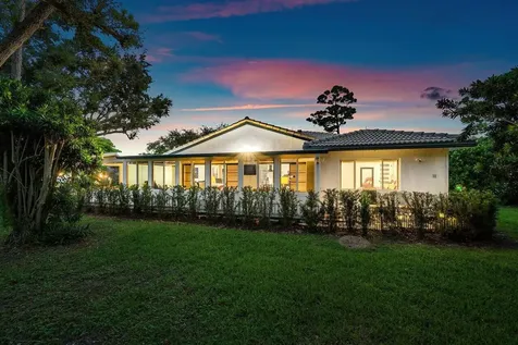 28 Woods Lane Boynton Beach FL 33436