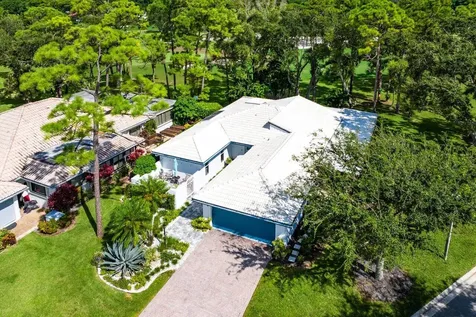 28 Woods Lane Boynton Beach FL 33436