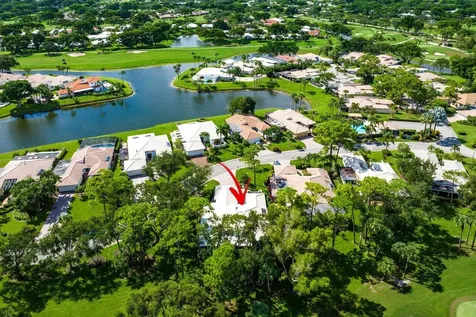 28 Woods Lane Boynton Beach FL 33436