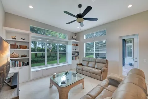 9867 Bluefield Drive Boynton Beach FL 33473