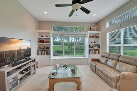 9867 Bluefield Drive Boynton Beach FL 33473