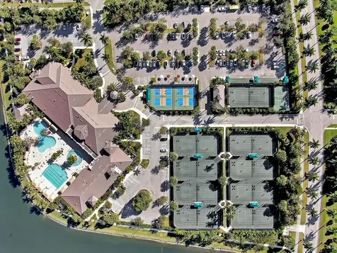 9867 Bluefield Drive Boynton Beach FL 33473