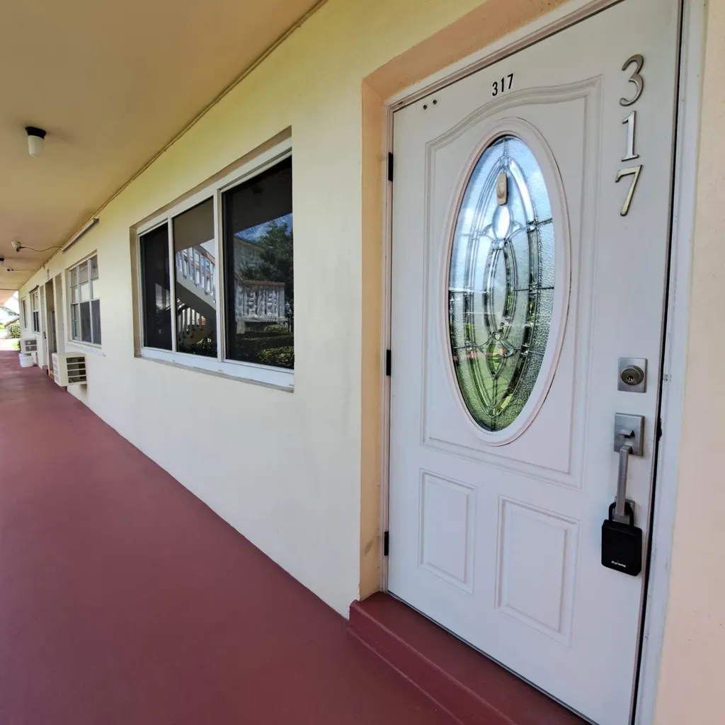 317 Norwich West Palm Beach FL 33417