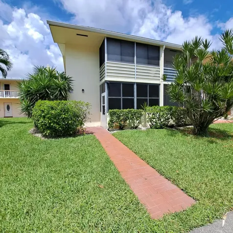 317 Norwich West Palm Beach FL 33417