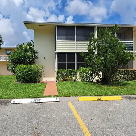 317 Norwich West Palm Beach FL 33417