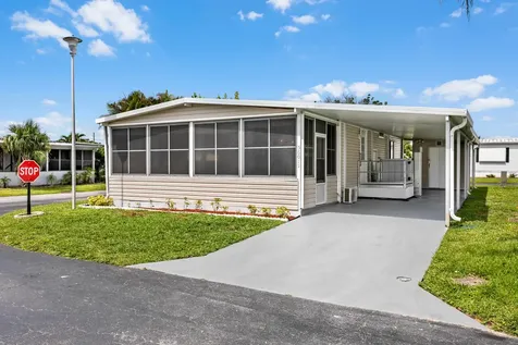 56011 Amparo Bay Boynton Beach FL 33436