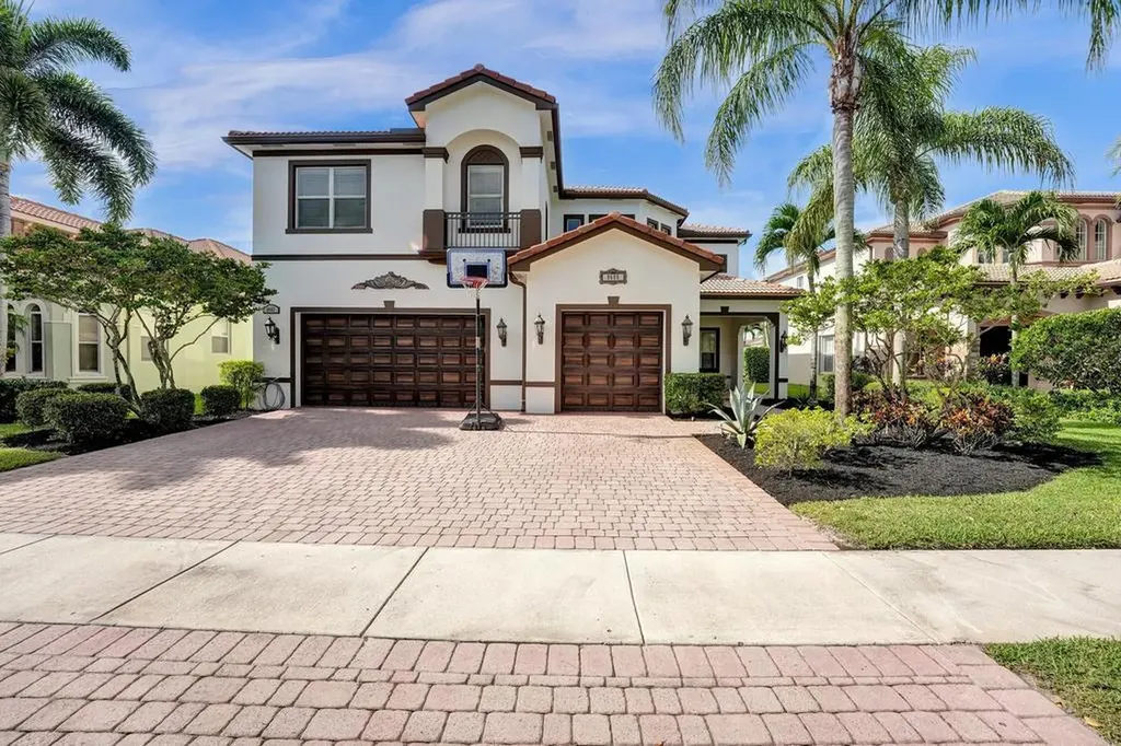 8685 Cobblestone Point Circle Boynton Beach FL 33472