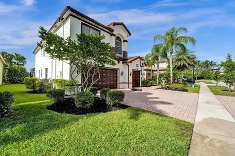 8685 Cobblestone Point Circle Boynton Beach FL 33472