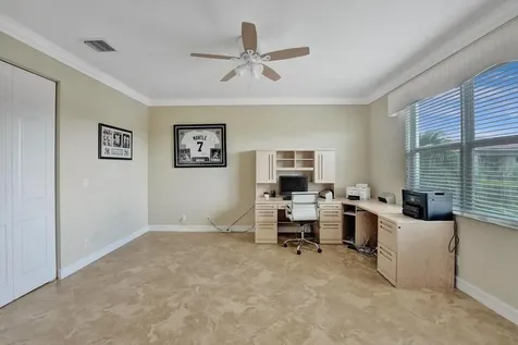 8685 Cobblestone Point Circle Boynton Beach FL 33472