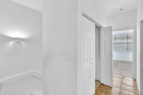 1124 Nw 18th Avenue Boca Raton FL 33486