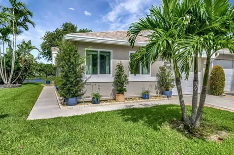 9148 Vineland Court Boca Raton FL 33496