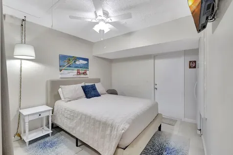 9148 Vineland Court Boca Raton FL 33496
