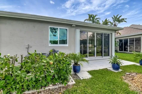 9148 Vineland Court Boca Raton FL 33496
