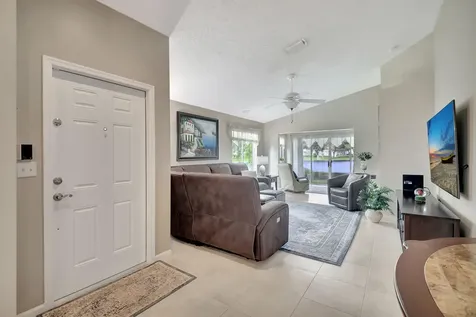 9148 Vineland Court Boca Raton FL 33496
