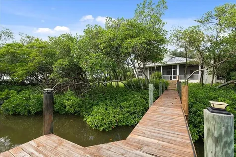 395 Live Oak Drive Vero Beach FL 32963