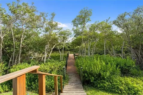 395 Live Oak Drive Vero Beach FL 32963