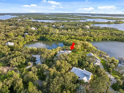 395 Live Oak Drive Vero Beach FL 32963