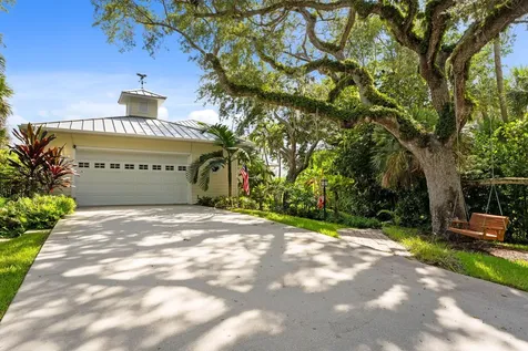 395 Live Oak Drive Vero Beach FL 32963