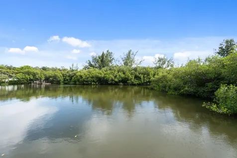395 Live Oak Drive Vero Beach FL 32963