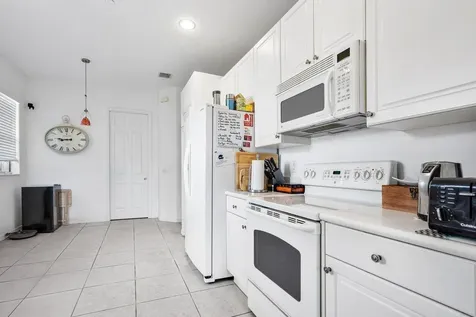 40 Lancaster Road Boynton Beach FL 33426