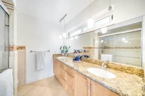 4010 Ne 25th Avenue Lighthouse Point FL 33064