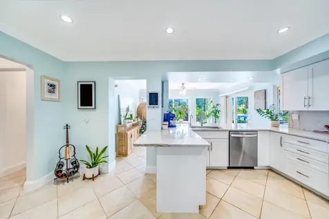 4010 Ne 25th Avenue Lighthouse Point FL 33064