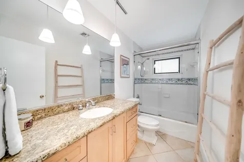 4010 Ne 25th Avenue Lighthouse Point FL 33064