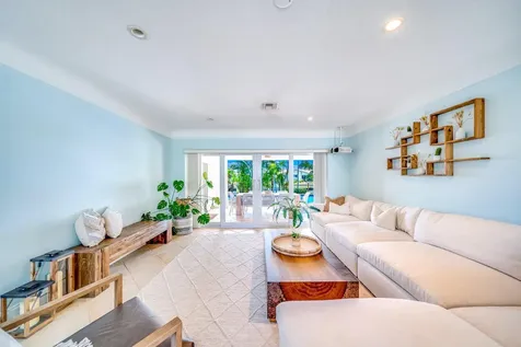 4010 Ne 25th Avenue Lighthouse Point FL 33064
