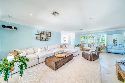 4010 Ne 25th Avenue Lighthouse Point FL 33064