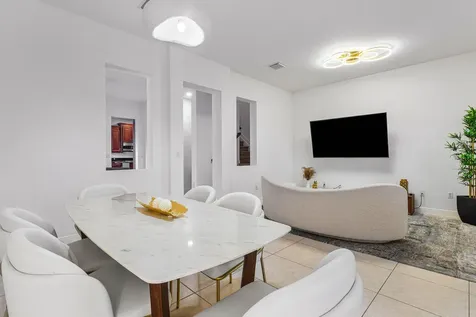 8257 Nw 8th Way Boca Raton FL 33487