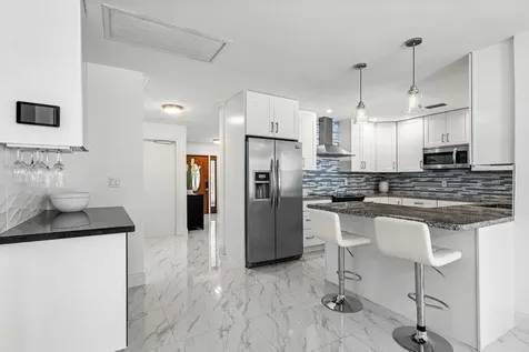 7001 Ne 7th Avenue Boca Raton FL 33487