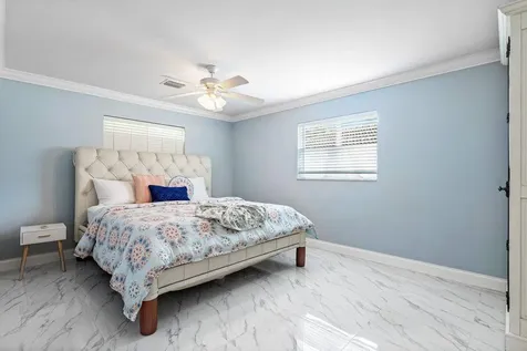7001 Ne 7th Avenue Boca Raton FL 33487