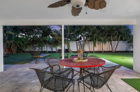 7001 Ne 7th Avenue Boca Raton FL 33487