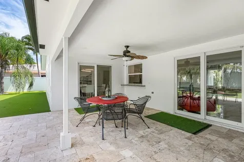 7001 Ne 7th Avenue Boca Raton FL 33487