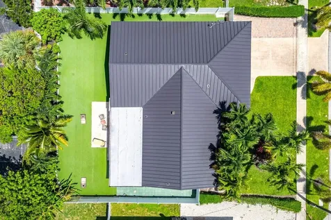 7001 Ne 7th Avenue Boca Raton FL 33487